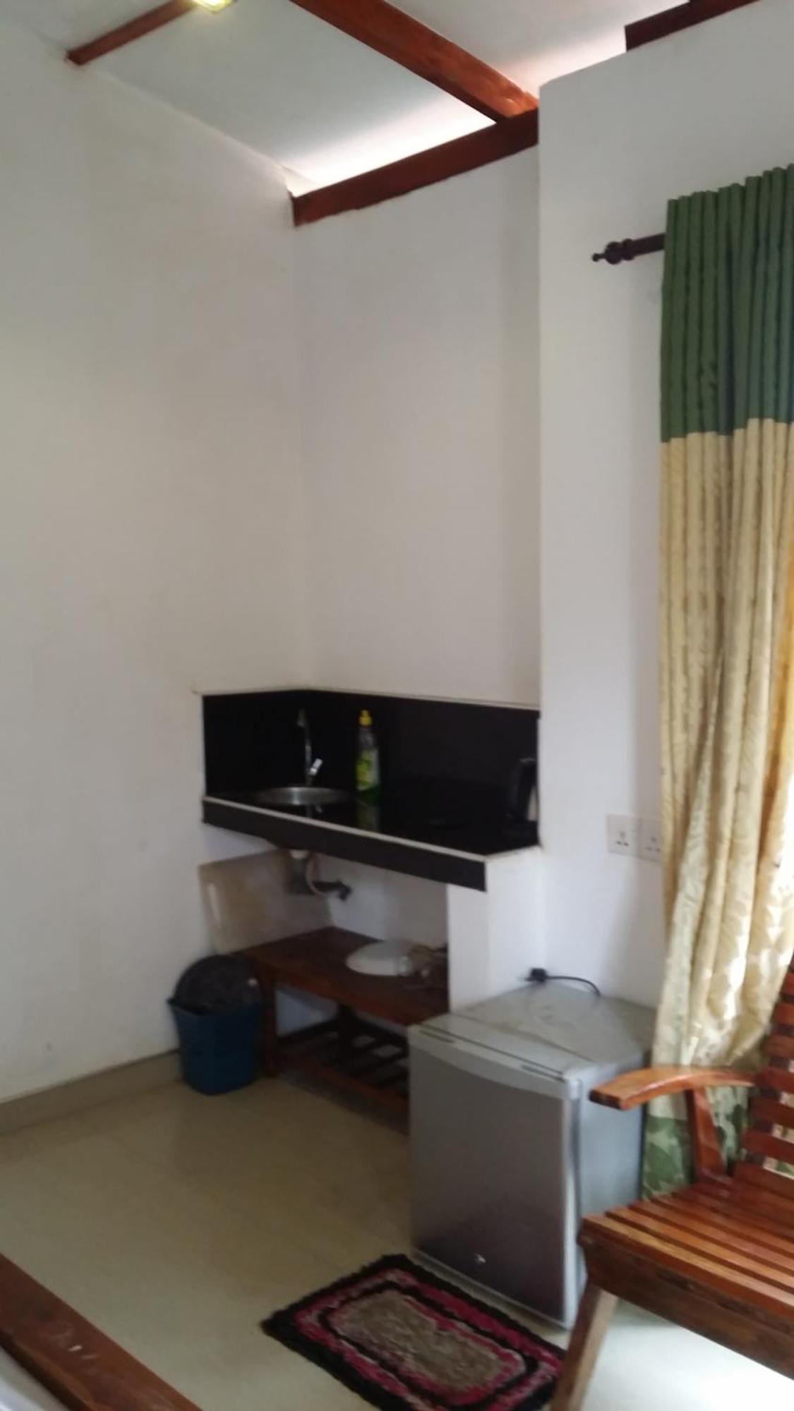 Kaween Homestay 웰리가마 외부 사진